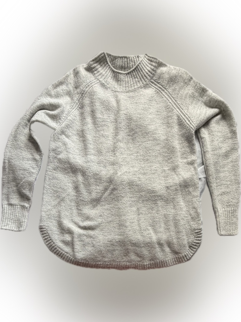 🍓3/$40 Reitmans Creamy Gray Turtleneck Sweater